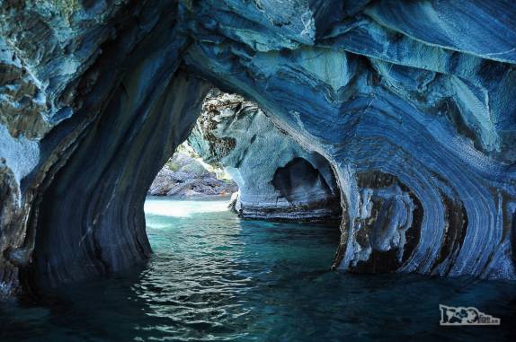 Interior da Catedral de Mármore, no lago General Carrera, região de Puerto Rio Tranquilo, na Carretera Austral, sul do Chile